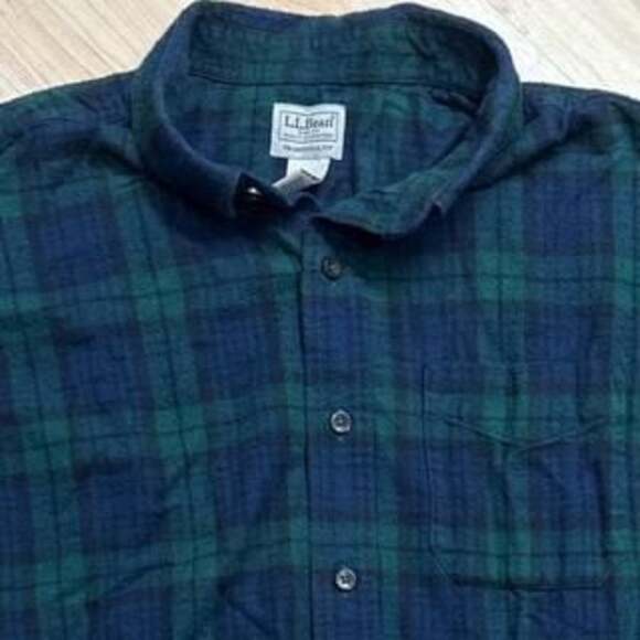 LL Bean Green and Blue Plaid Flannel Button-Up Shirt Traditional Fit - Picture 2 of 4